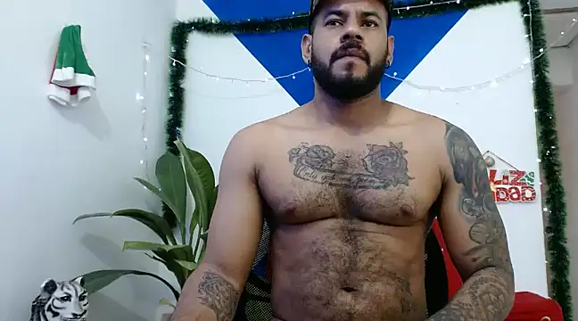 Snapshot of Damian64420 chatting on 12-29-24, 06:38 Damian64420 online show from 12-29-24, 06:38