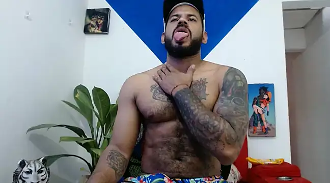 Snapshot of Damian64420 chatting on 01-04-25, 09:20 Damian64420 online show from 01-04-25, 09:20