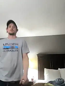 Snapshot of Midwestalpha chatting on 03-08-25, 03:39 Midwestalpha online show from 03-08-25, 03:39