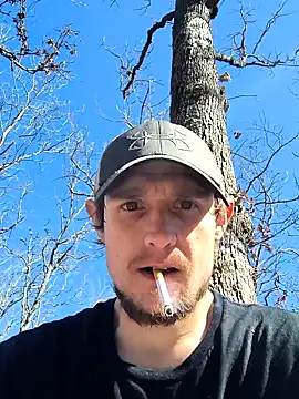 Snapshot of Midwestalpha chatting on 02-25-25, 08:00 Midwestalpha online show from 02-25-25, 08:00