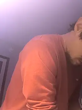 Snapshot of Midwestalpha chatting on 03-14-25, 03:25 Midwestalpha online show from 03-14-25, 03:25