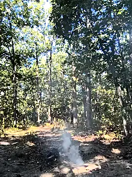 Snapshot of Midwestalpha chatting on 09-12-25, 02:39 Midwestalpha online show from 09-12-25, 02:39