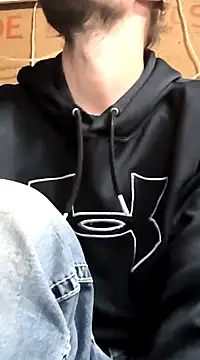 Snapshot of Midwestalpha chatting on 02-06-25, 06:46 Midwestalpha online show from 02-06-25, 06:46