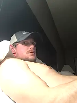 Snapshot of Midwestalpha chatting on 01-25-25, 04:13 Midwestalpha online show from 01-25-25, 04:13