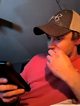 Snapshot of Midwestalpha chatting on 01-30-25, 05:06 Midwestalpha online show from 01-30-25, 05:06