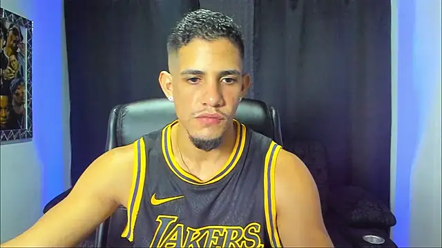 jhonnysnow17 online show from 11-06-25, 01:53