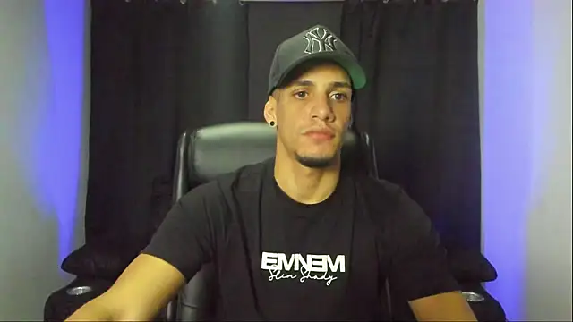 jhonnysnow17 online show from 09-10-25, 07:07