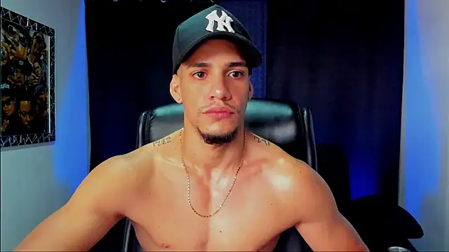 Snapshot of jhonnysnow17 chatting on 02-06-26, 05:31 jhonnysnow17 online show from 02-06-26, 05:31