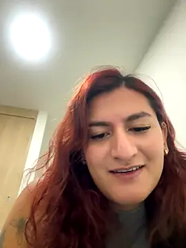 Snapshot of ari_artis chatting on 10-09-25, 03:18 ari artis online show from 10-09-25, 03:18