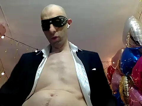 Snapshot of HandsomeAlfie chatting on 04-25-26, 09:34 HandsomeAlfie online show from 04-25-26, 09:34