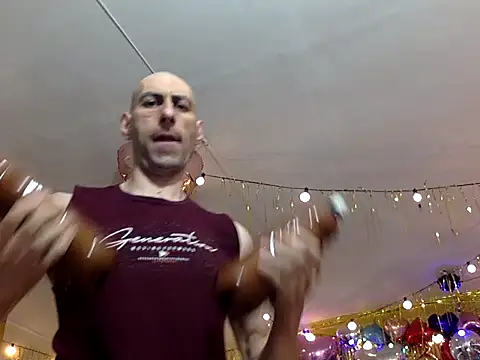 Snapshot of HandsomeAlfie chatting on 06-28-26, 01:56 HandsomeAlfie online show from 06-28-26, 01:56