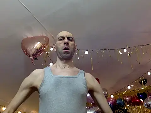 HandsomeAlfie online show from 01-17-26, 02:15