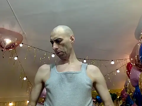 HandsomeAlfie online show from 01-11-26, 01:34