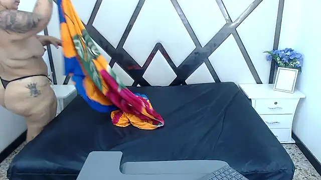 ChloexBigAss online show from 01-13-25, 06:16