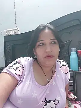 Poojabhabi101 online show from 05-15-26, 06:17