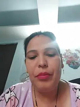 Poojabhabi101 online show from 06-13-26, 06:00