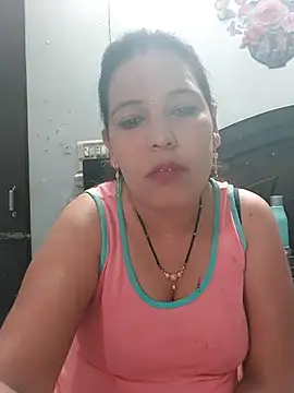 Poojabhabi101 online show from 04-01-26, 06:04