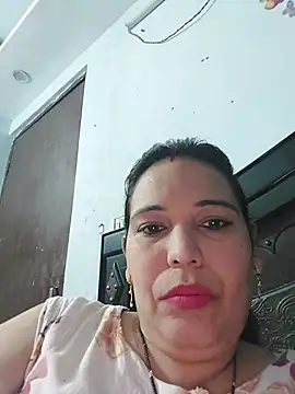 Poojabhabi101 online show from 06-12-26, 06:33