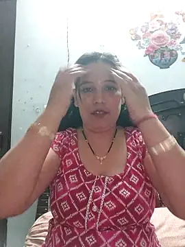 Poojabhabi101 online show from 02-18-26, 05:27