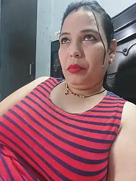 Poojabhabi101 online show from 07-08-26, 05:41