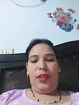 Poojabhabi101 online show from 06-16-26, 06:24