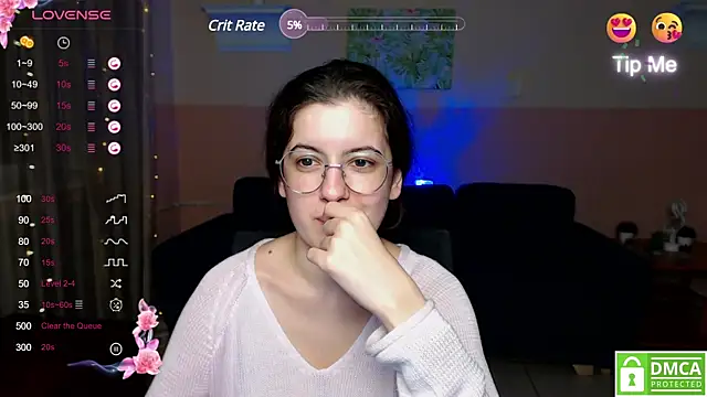 Snapshot of Aminabeatris chatting on 03-09-25, 12:42 Aminabeatris online show from 03-09-25, 12:42