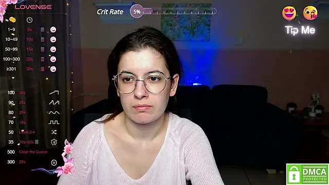 Snapshot of Aminabeatris chatting on 03-09-25, 04:11 Aminabeatris online show from 03-09-25, 04:11