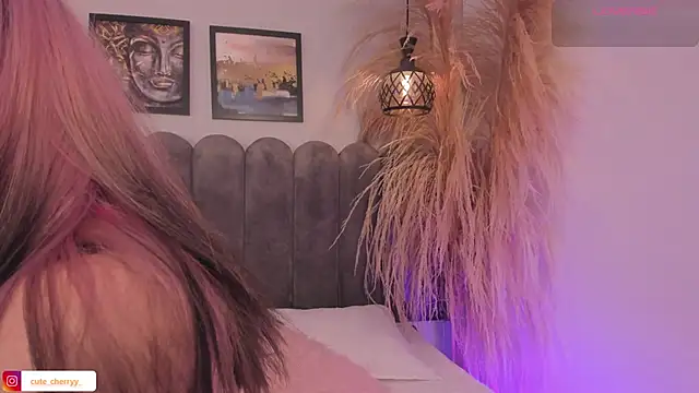 cute  cherry  online show from 04-03-26, 07:31