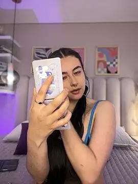 cute  cherry  online show from 11-05-25, 08:34