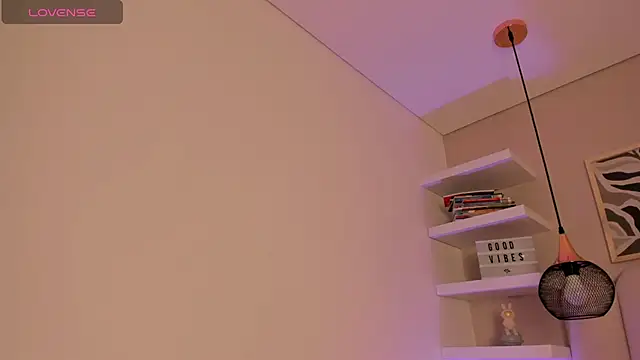 cute  cherry  online show from 12-01-25, 08:21