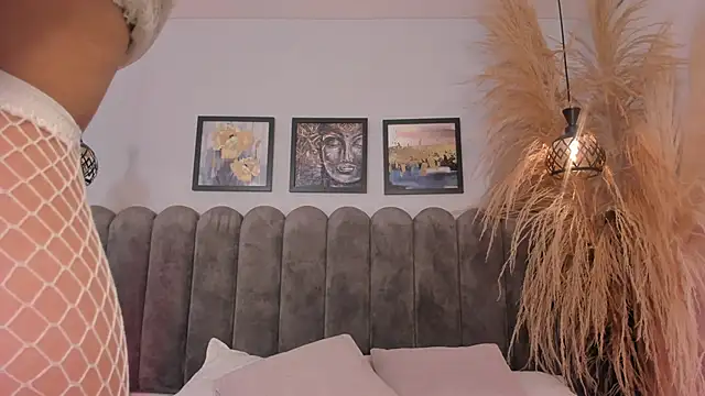 cute  cherry  online show from 05-30-26, 07:30