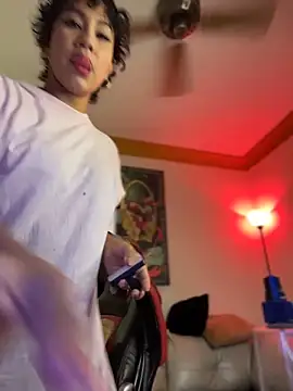 ZahaRoseee online show from 04-11-26, 01:02