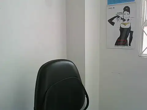 Snapshot of transgenderboy chatting on 07-09-26, 03:11 transgenderboy online show from 07-09-26, 03:11