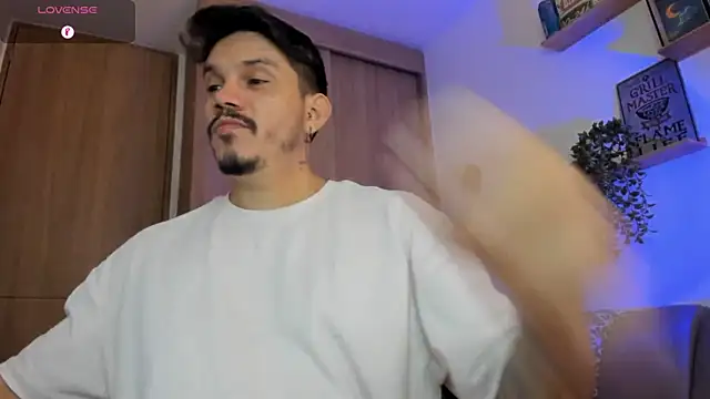 alejandro stark online show from 07-25-26, 10:54
