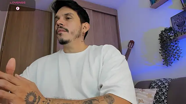 alejandro stark online show from 07-17-26, 05:54