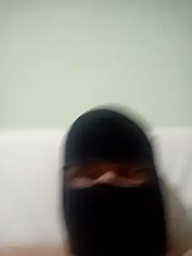 Snapshot of Kidding_Road chatting on 12-02-24, 03:21 Kidding Road online show from 12-02-24, 03:21