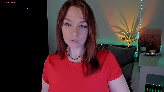 mia x love online show from 12-23-24, 04:39