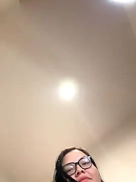 LiverandBrat77 online show from 01-06-26, 04:49