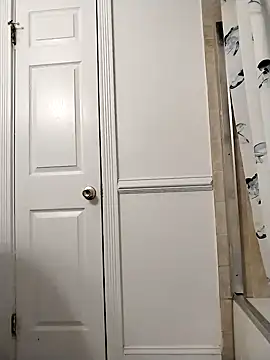 Snapshot of LiverandBrat77 chatting on 02-28-25, 05:26 LiverandBrat77 online show from 02-28-25, 05:26