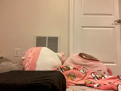 Snapshot of LiverandBrat77 chatting on 10-27-25, 02:45 LiverandBrat77 online show from 10-27-25, 02:45