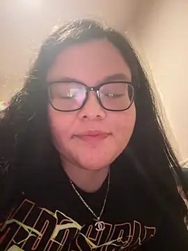 LiverandBrat77 online show from 04-13-26, 01:20