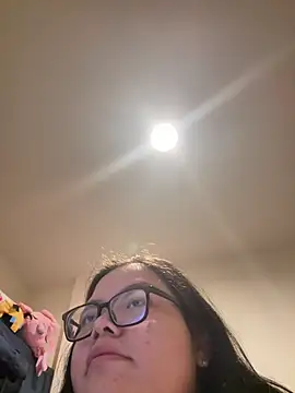 LiverandBrat77 online show from 04-04-26, 02:18