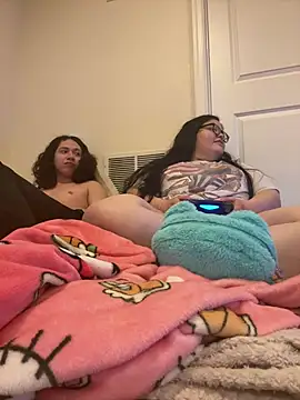 LiverandBrat77 online show from 03-07-26, 01:45