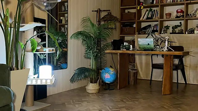 Snapshot of grandeeney chatting on 11-27-25, 02:39 grandeeney online show from 11-27-25, 02:39