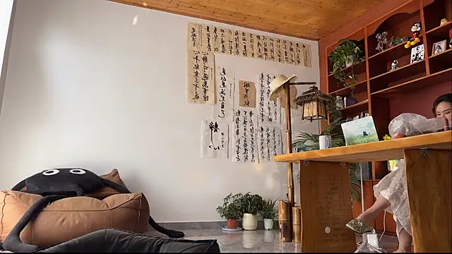 Snapshot of grandeeney chatting on 03-25-26, 06:46 grandeeney online show from 03-25-26, 06:46