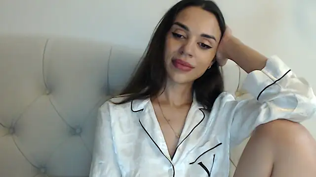 Mika Gold online show from 10-13-25, 10:21