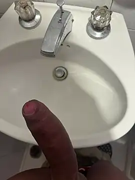 hurrencam online show from 01-12-26, 07:48