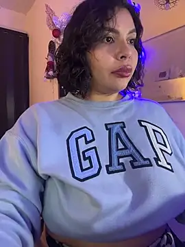 GigiiStone online show from 12-15-25, 11:42