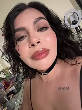 GigiiStone online show from 03-15-26, 07:43