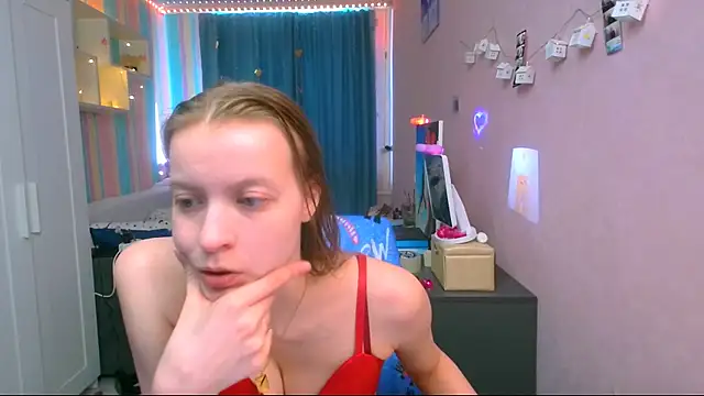 Snapshot of __Aphrodita__wow__ chatting on 02-18-25, 09:32   Aphrodita  wow   online show from 02-18-25, 09:32